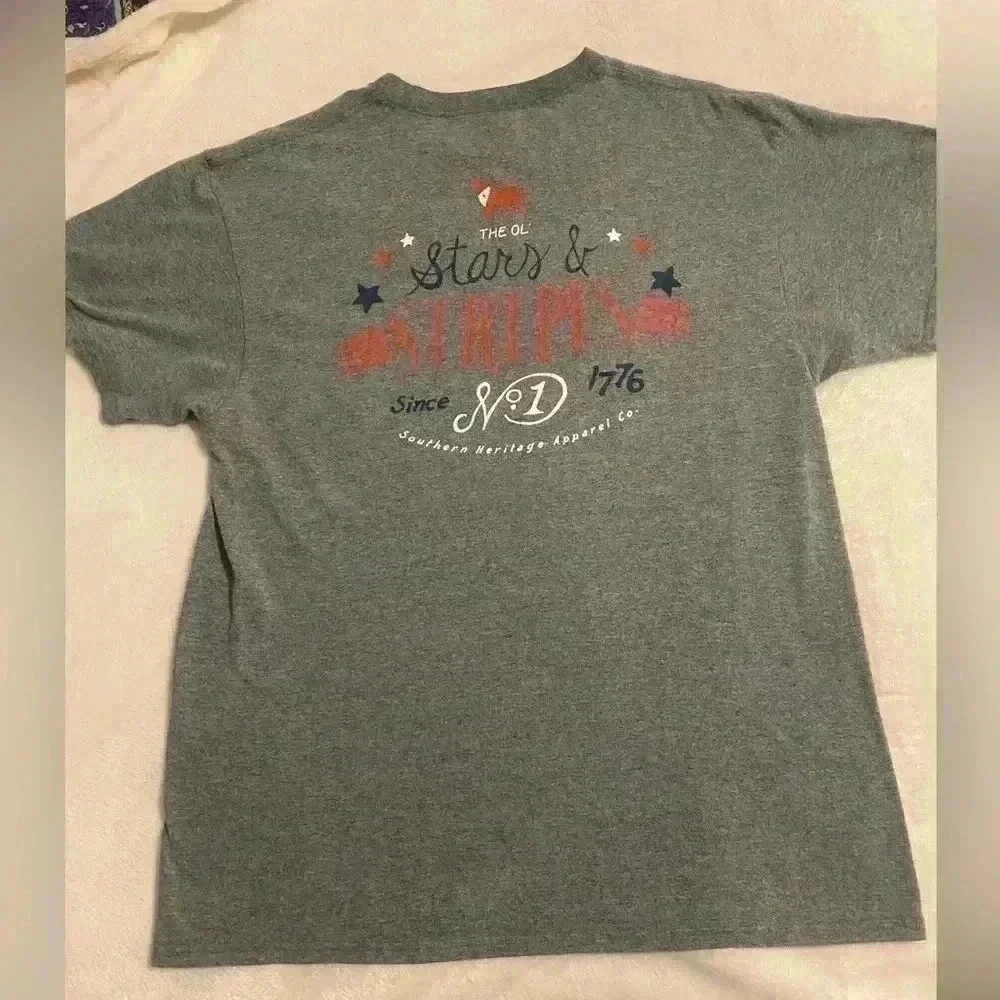 Southern Heritage short sleeve t shirt with pocket Men’s size Large
